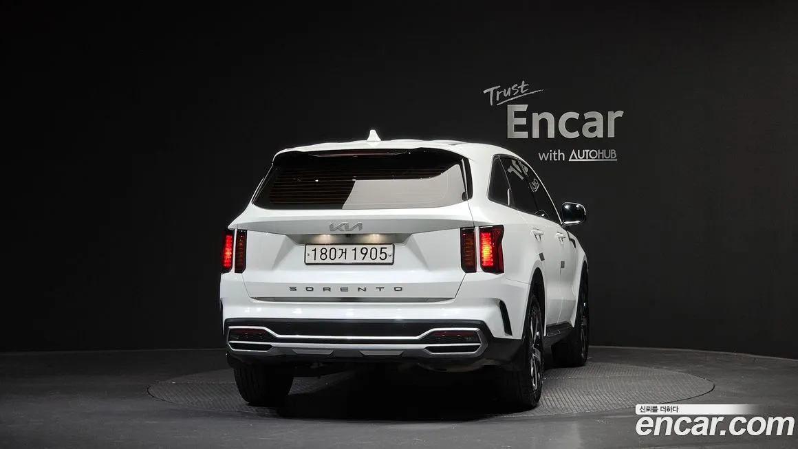 Kia Sorento — фото 4