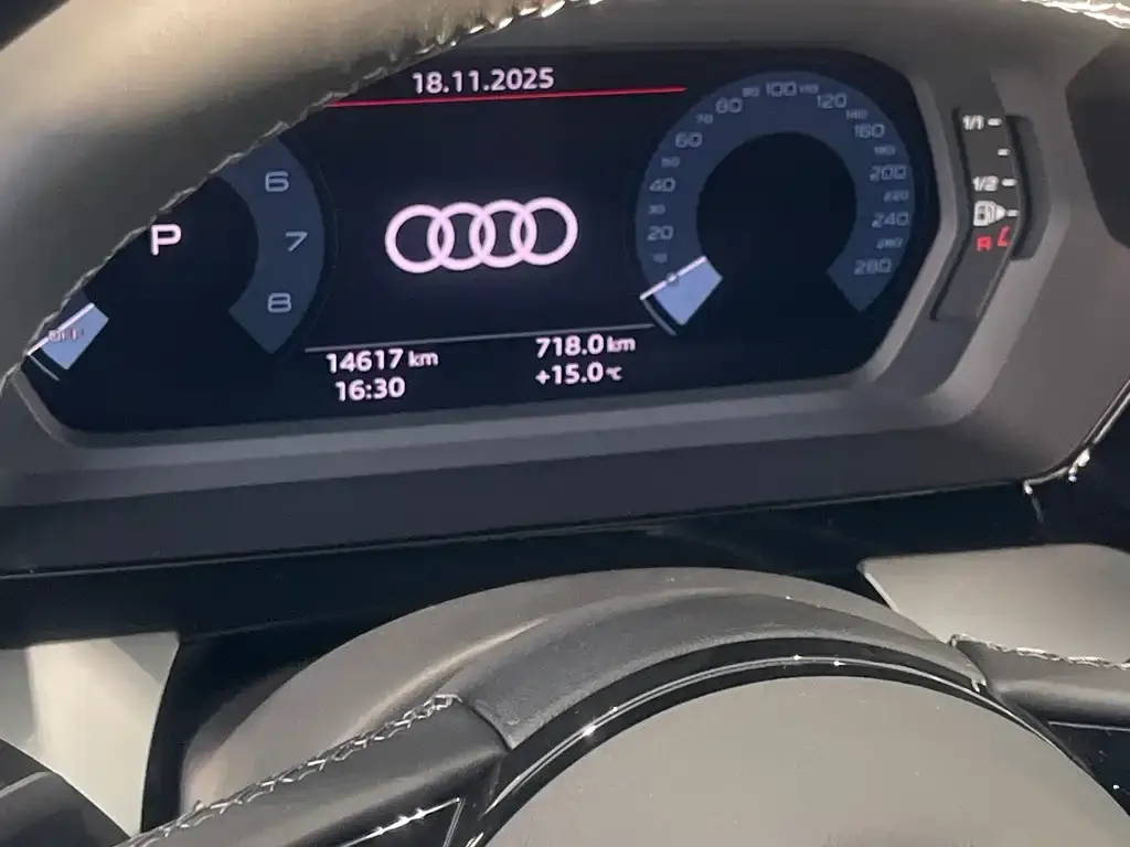 Audi A3 2024 из CN, фото 10