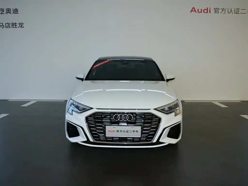 Audi A3 2024 из CN, фото 2