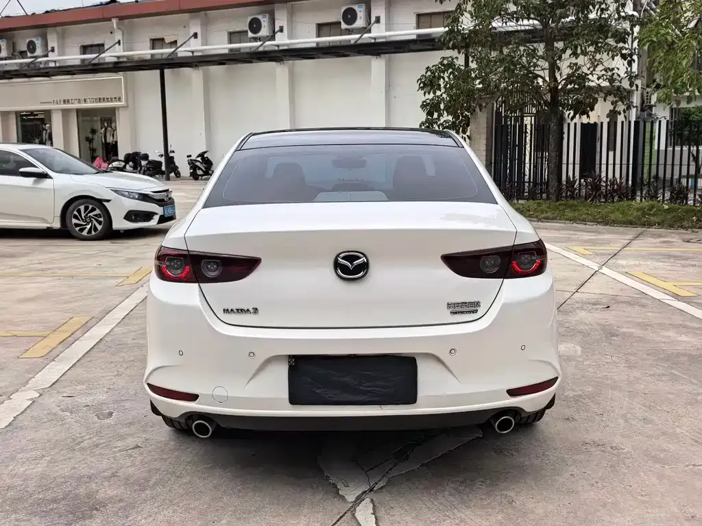 Mazda 3 Axela 2022 из CN, фото 7