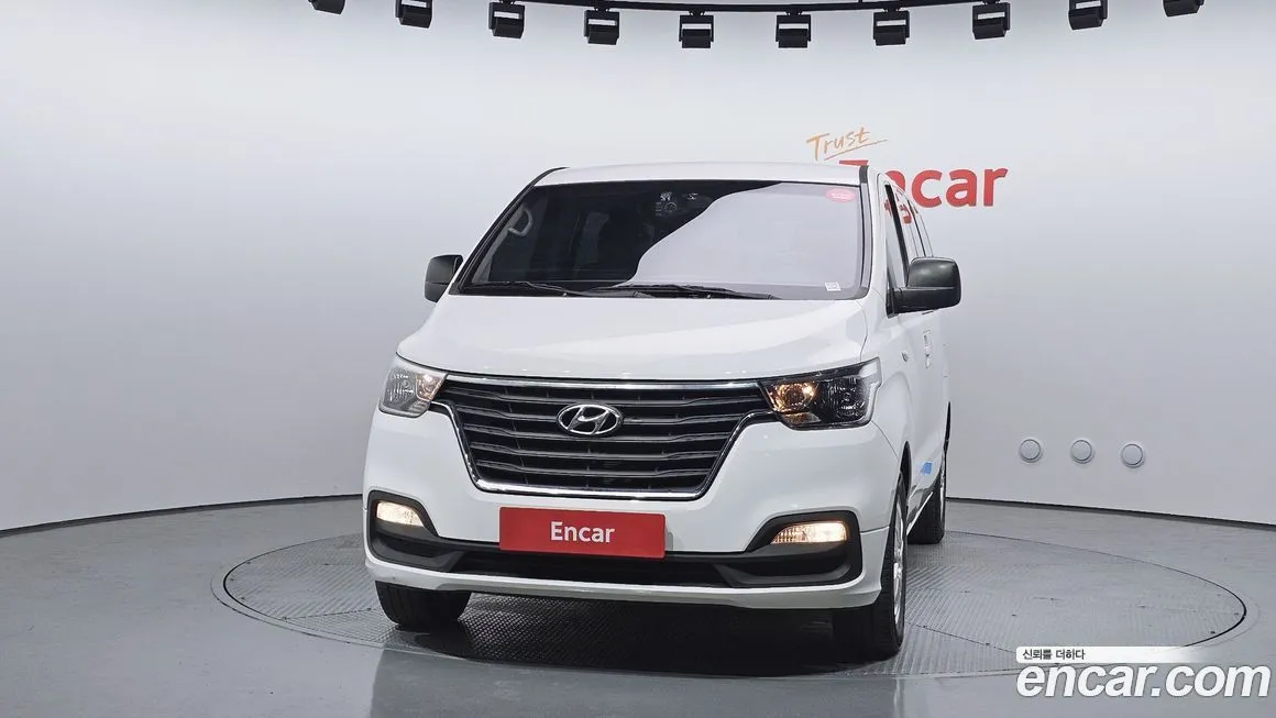 Hyundai Starex 2021 из KR, фото 3