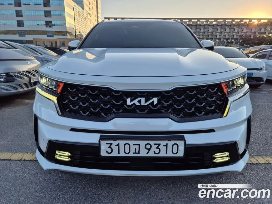 Kia Sorento — фото 1