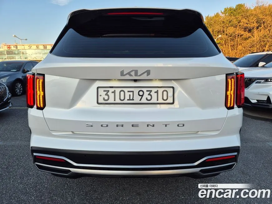 Kia Sorento — фото 5