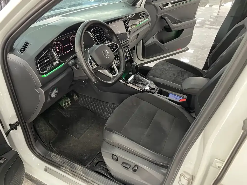 Volkswagen T-Roc 2021 из CN, фото 6