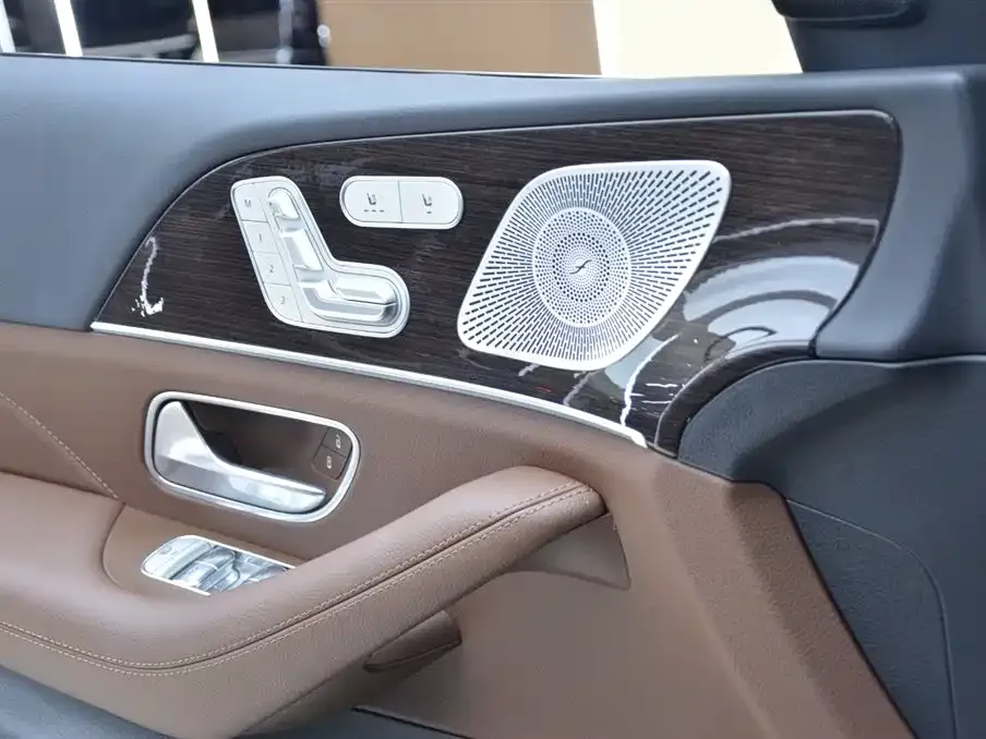Mercedes-Benz GLE — фото 6