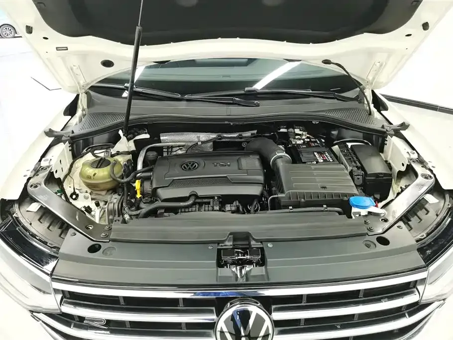 Volkswagen Tiguan L 2022 из CN, фото 10