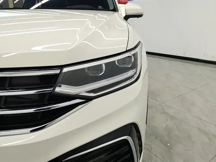 Volkswagen Tiguan L 2022 из CN, фото 5