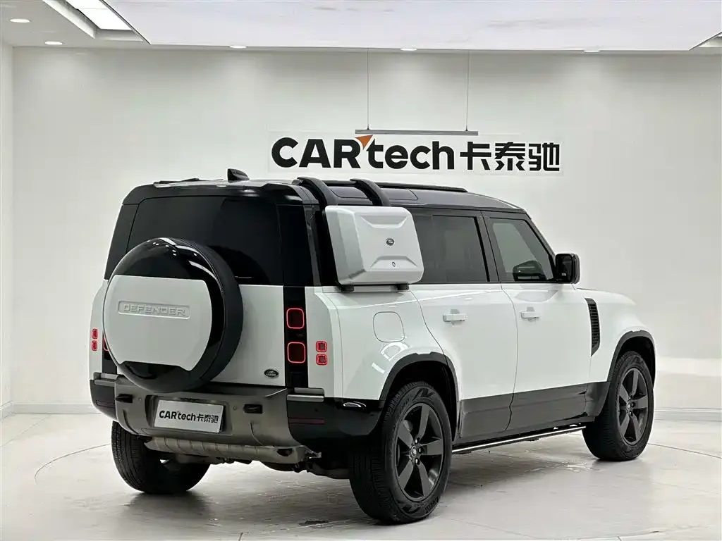 Land Rover Defender 2023 из CN, фото 5