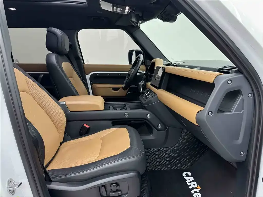 Land Rover Defender 2023 из CN, фото 9