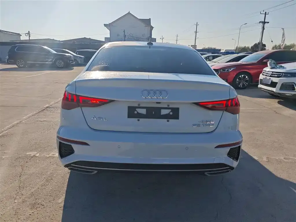 Audi A3 2023 из CN, фото 6