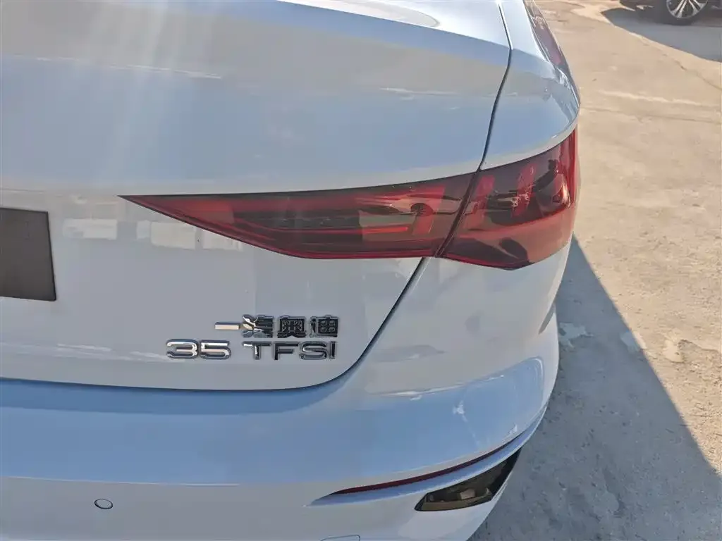 Audi A3 2023 из CN, фото 8