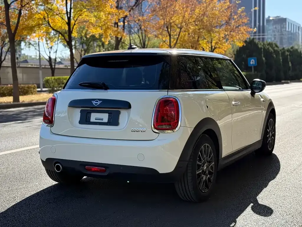 MINI Cooper (3-door) 2021 из CN, фото 4