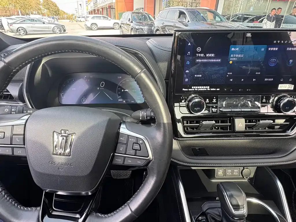 Toyota Crown Kluger 2023 из CN, фото 9