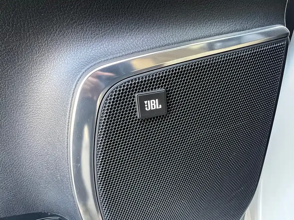 Toyota Vellfire 2021 из CN, фото 4