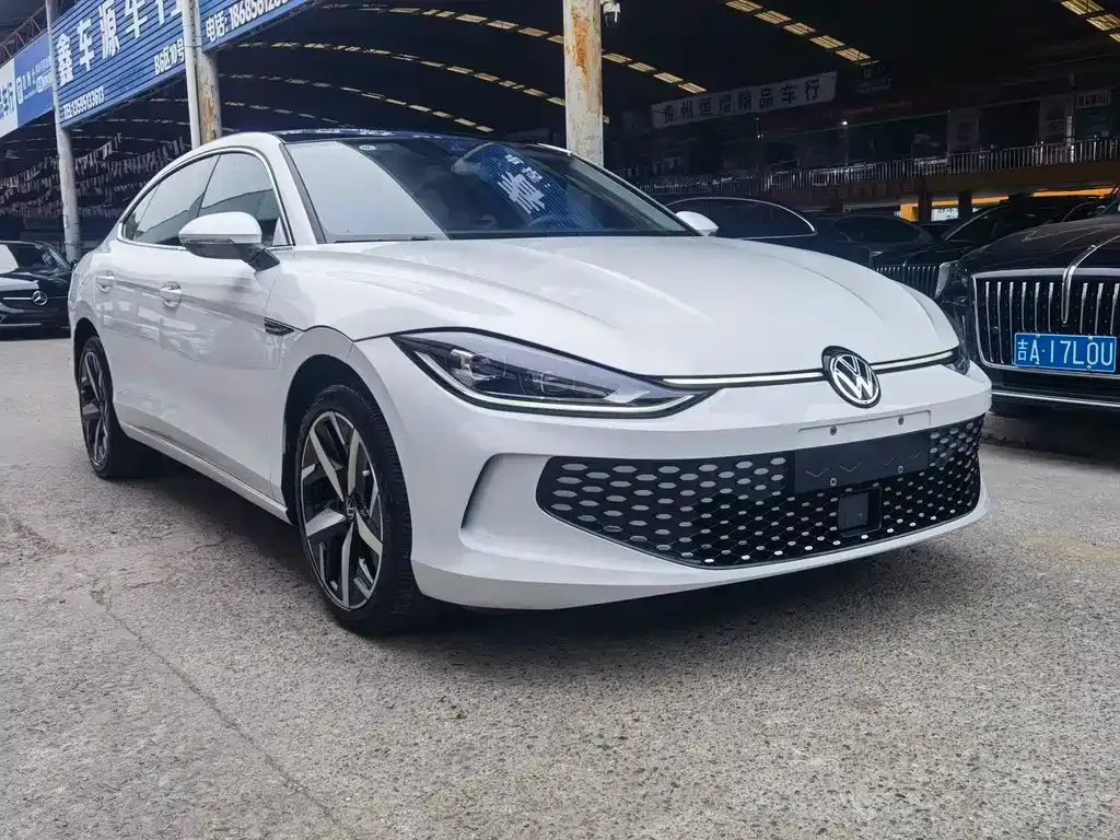 Volkswagen Lamando 2024 из CN, фото 2