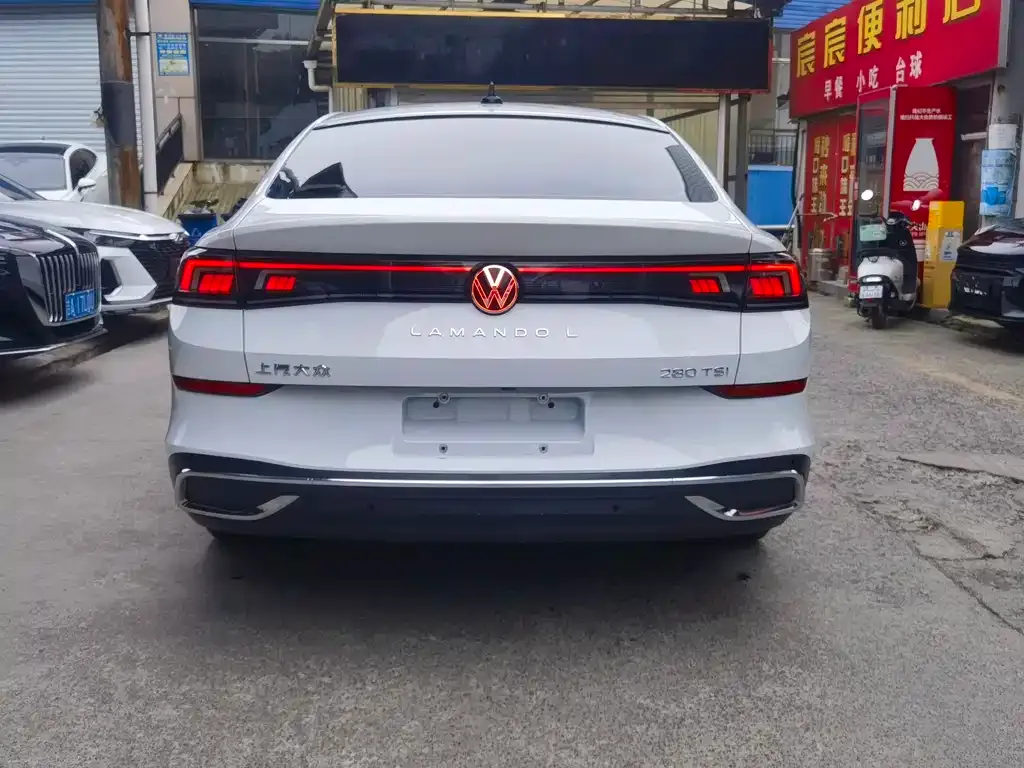 Volkswagen Lamando 2024 из CN, фото 4