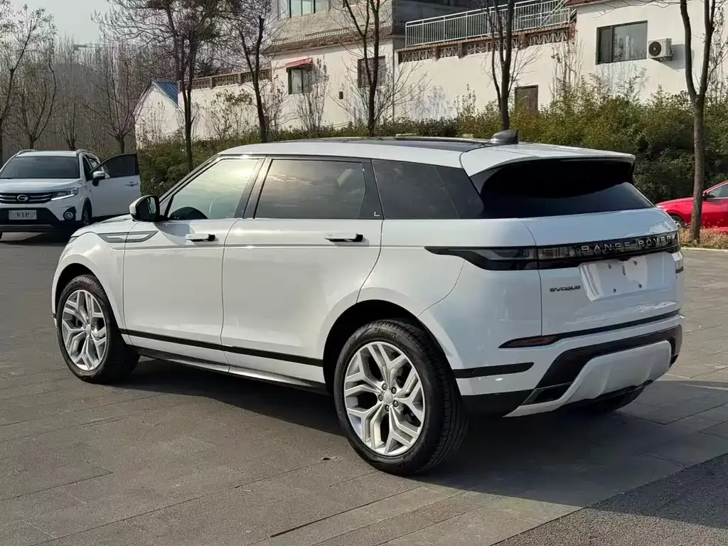 Land Rover Evoque — фото 3
