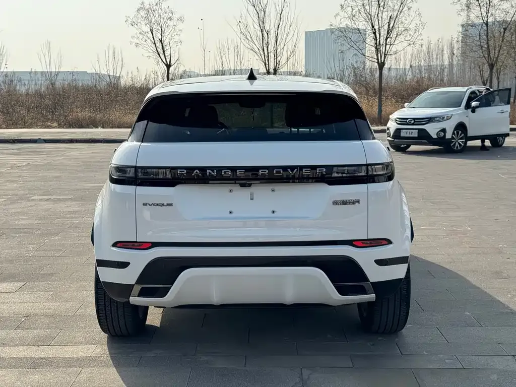 Land Rover Evoque — фото 4
