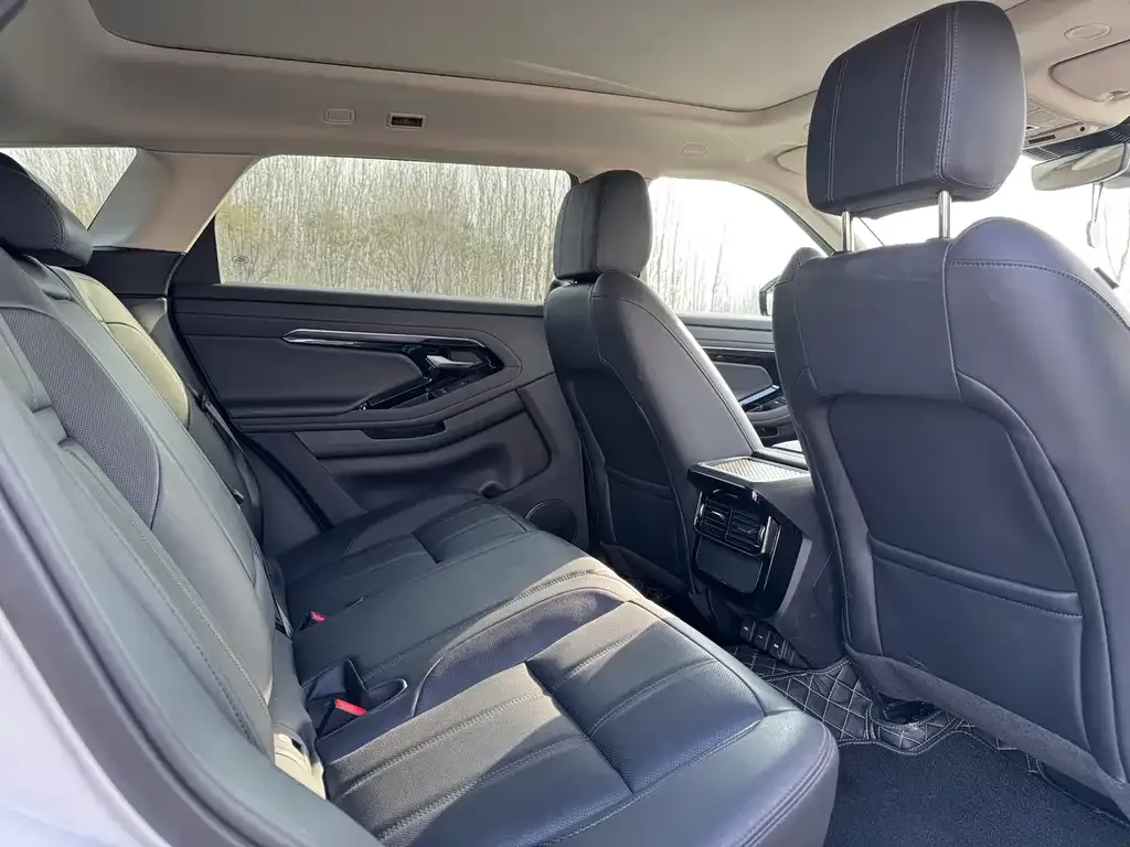 Land Rover Evoque — фото 8