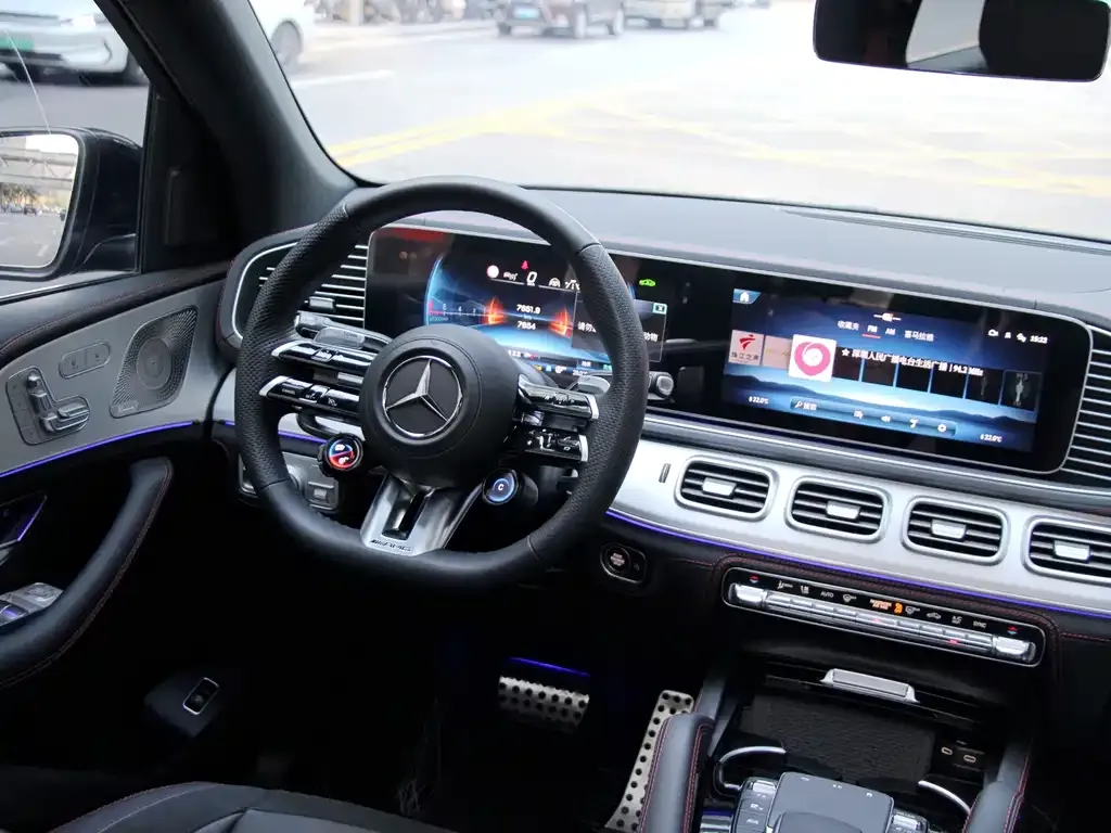 Mercedes-Benz GLE AMG — фото 9