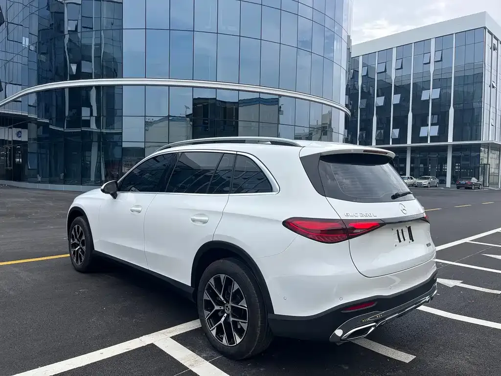 Mercedes-Benz GLC 2024 из CN, фото 7