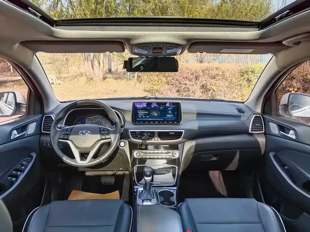Hyundai Tucson — фото 4