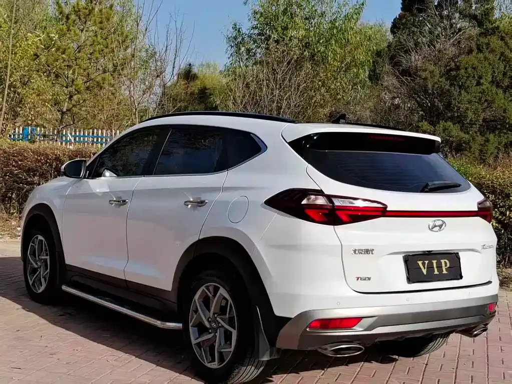 Hyundai Tucson — фото 7