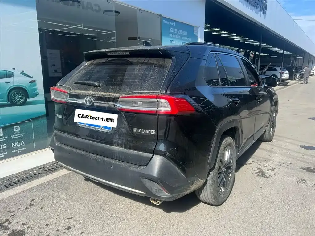 Toyota Wildlander 2023 из CN, фото 9