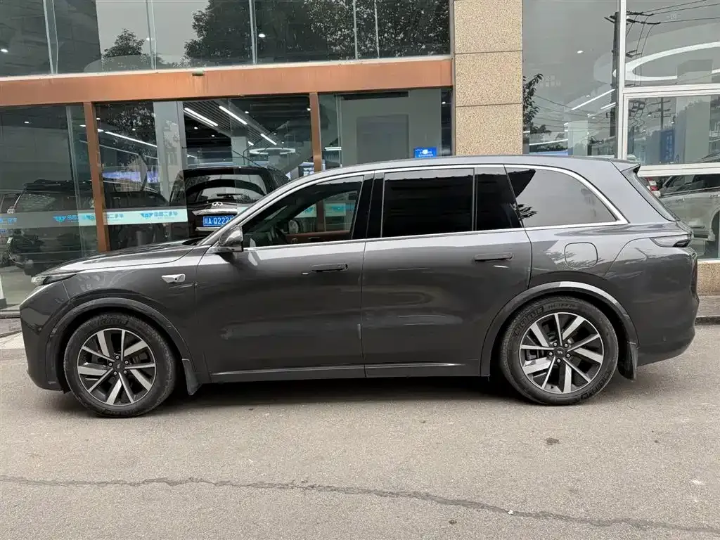 Li Auto L8 2023 из CN, фото 3