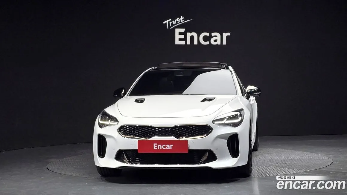 Kia Stinger 2023 из KR, фото 3