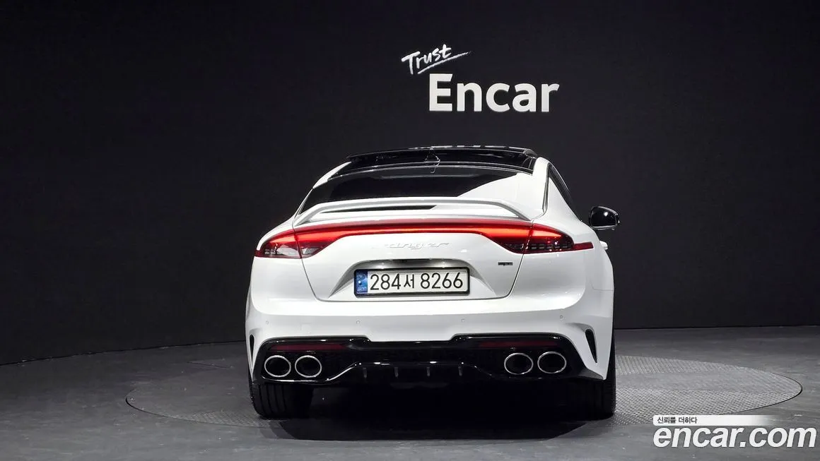 Kia Stinger 2023 из KR, фото 4
