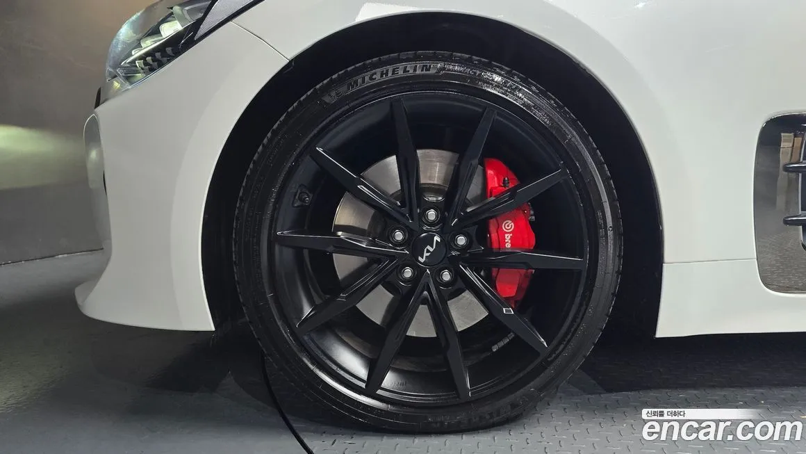 Kia Stinger 2023 из KR, фото 5