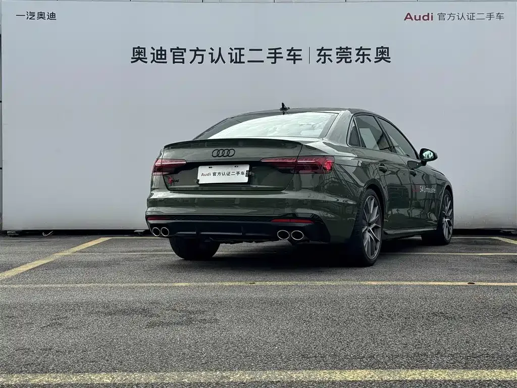 Audi S4 2024 из CN, фото 4