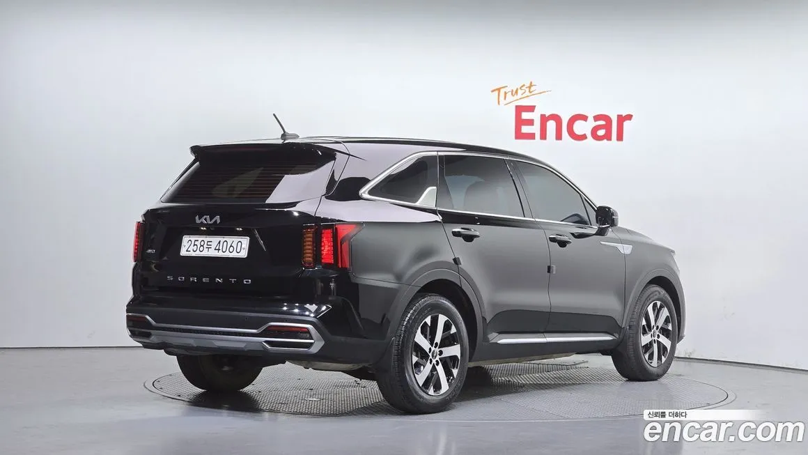 Kia Sorento — фото 2