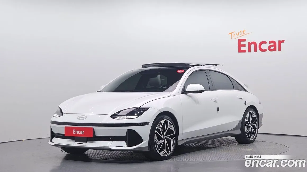 Hyundai Ioniq6 — фото 1