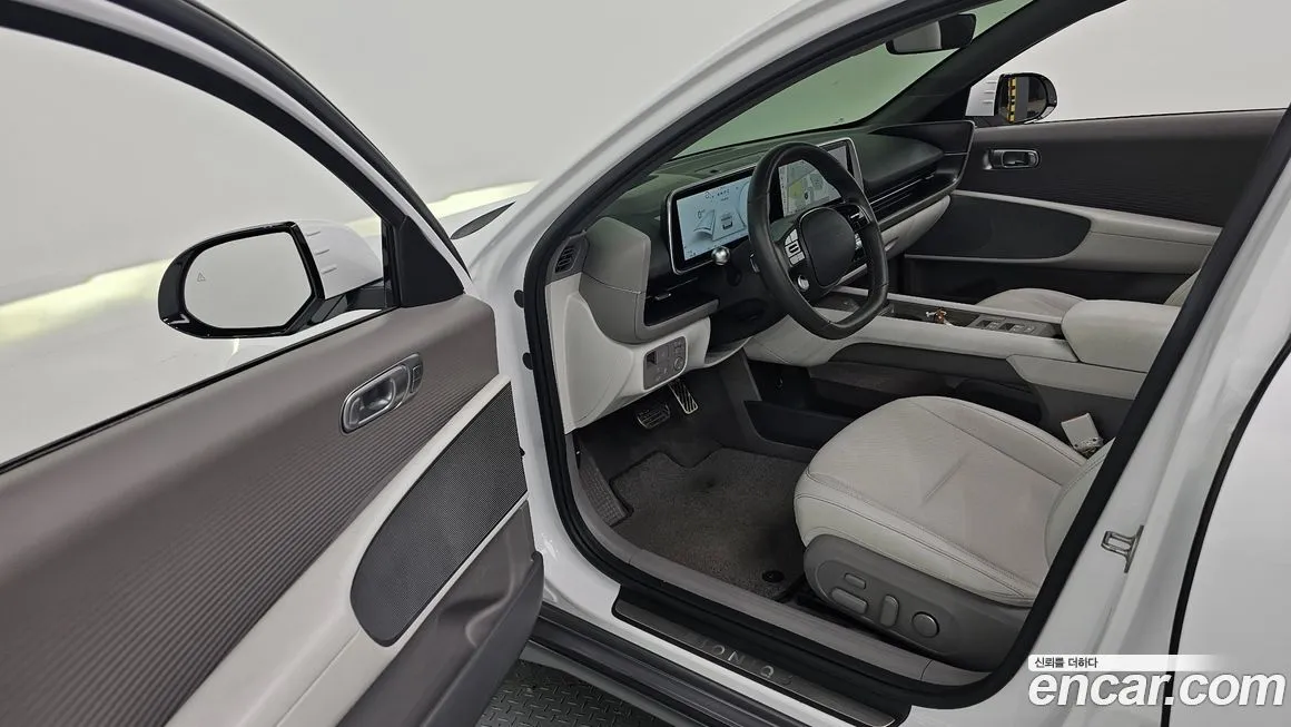 Hyundai Ioniq6 — фото 10