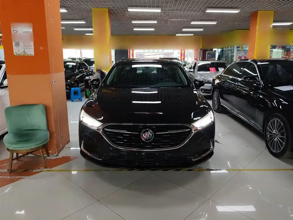 Buick LaCrosse 2023 из CN, фото 3