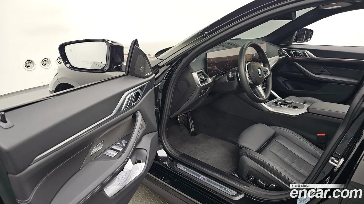 BMW 4-Series 2024 из KR, фото 10