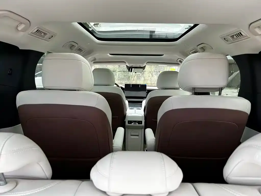 BYD Xia 2025 из CN, фото 8