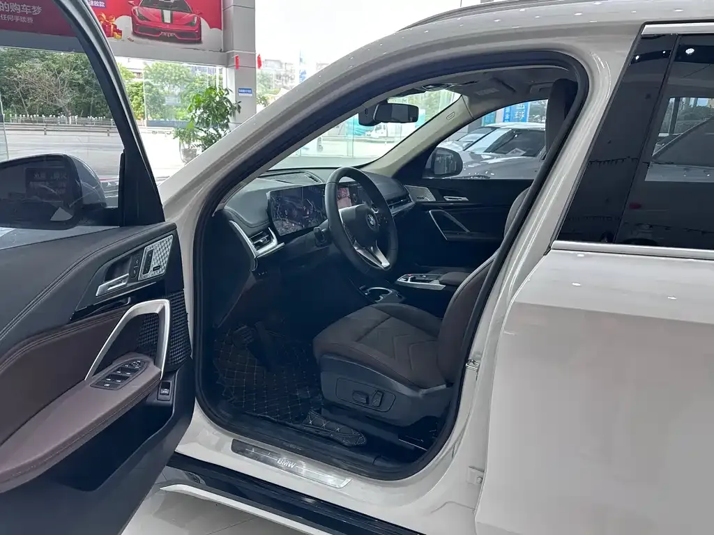BMW X1 2025 из CN, фото 4