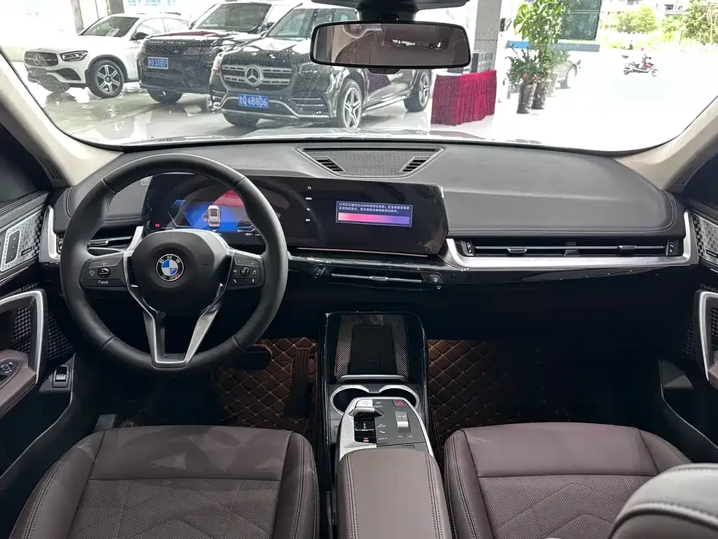 BMW X1 2025 из CN, фото 5
