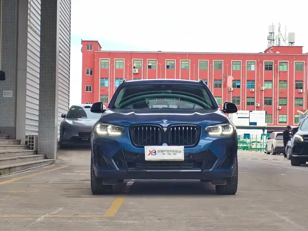 BMW X3 — фото 2