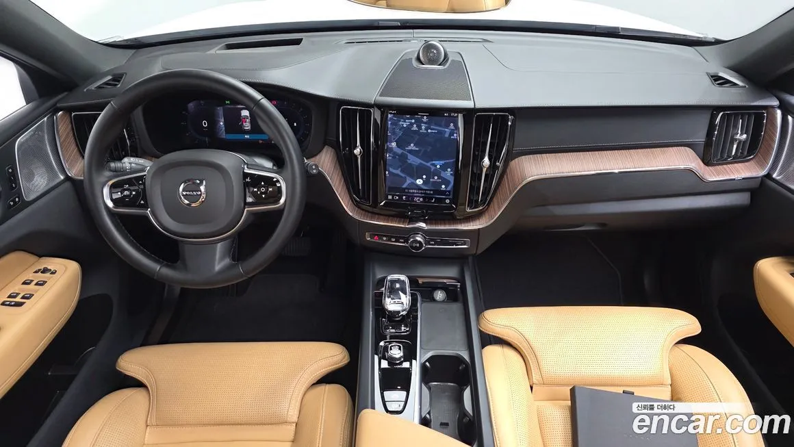 Volvo XC60 2024 из KR, фото 7