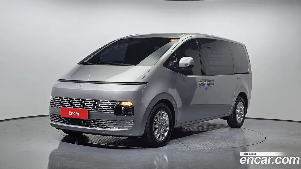 Hyundai Staria 2025 из KR, фото 1