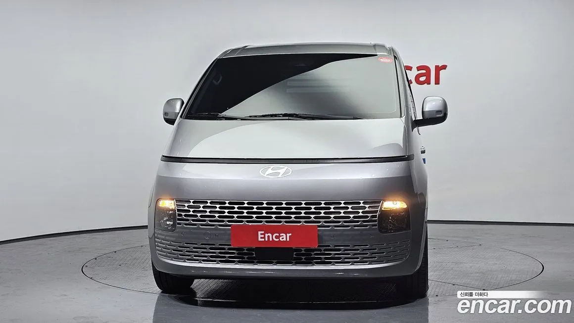 Hyundai Staria 2025 из KR, фото 3