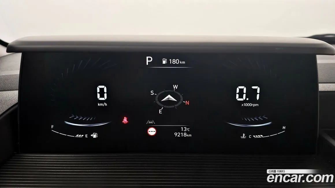 Hyundai Staria 2025 из KR, фото 8