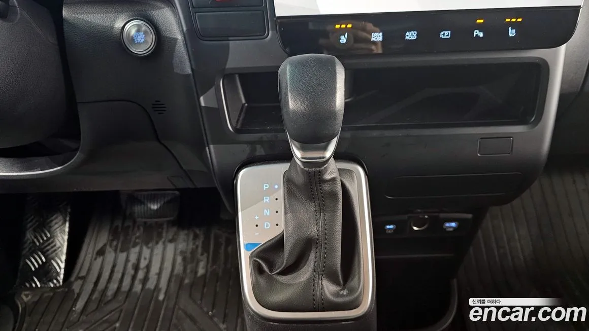 Hyundai Staria 2025 из KR, фото 9