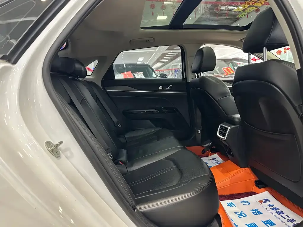 Kia K5 2022 из CN, фото 9