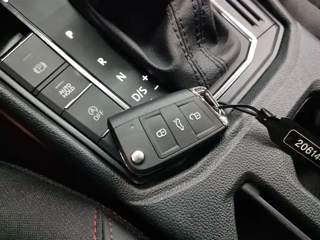 Volkswagen Lavida 2023 из CN, фото 9