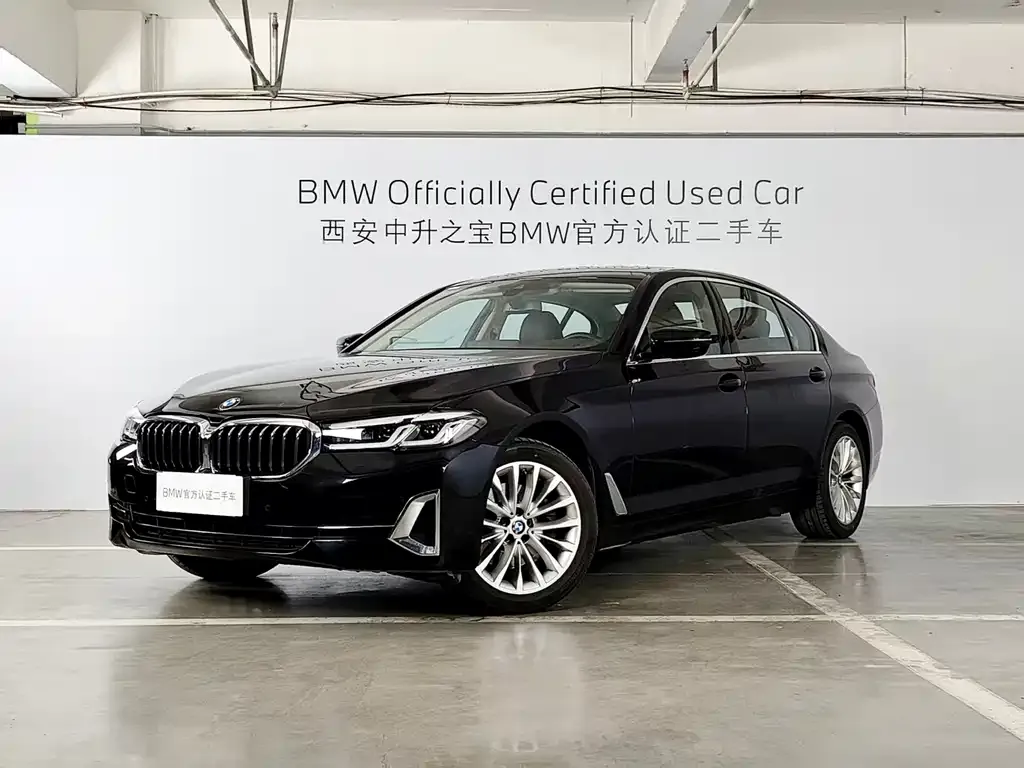 BMW 5 Series — фото 1
